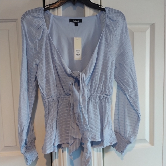 Francesca's Trixxi Light Blue Tie Front Blouse S - Picture 13 of 14